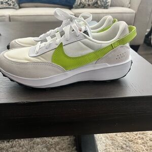 NIKE - waffle debut - white with green swoosh - out of box but NEVER worn